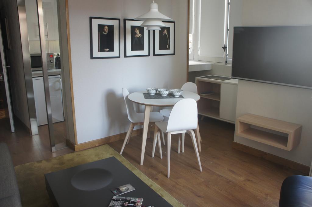 San Miguel Apartment Madrid Exterior photo
